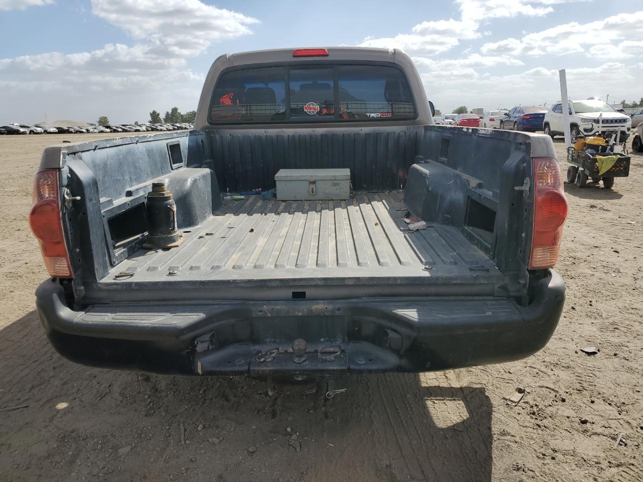 2006 TOYOTA TACOMA PRERUNNER photo 11