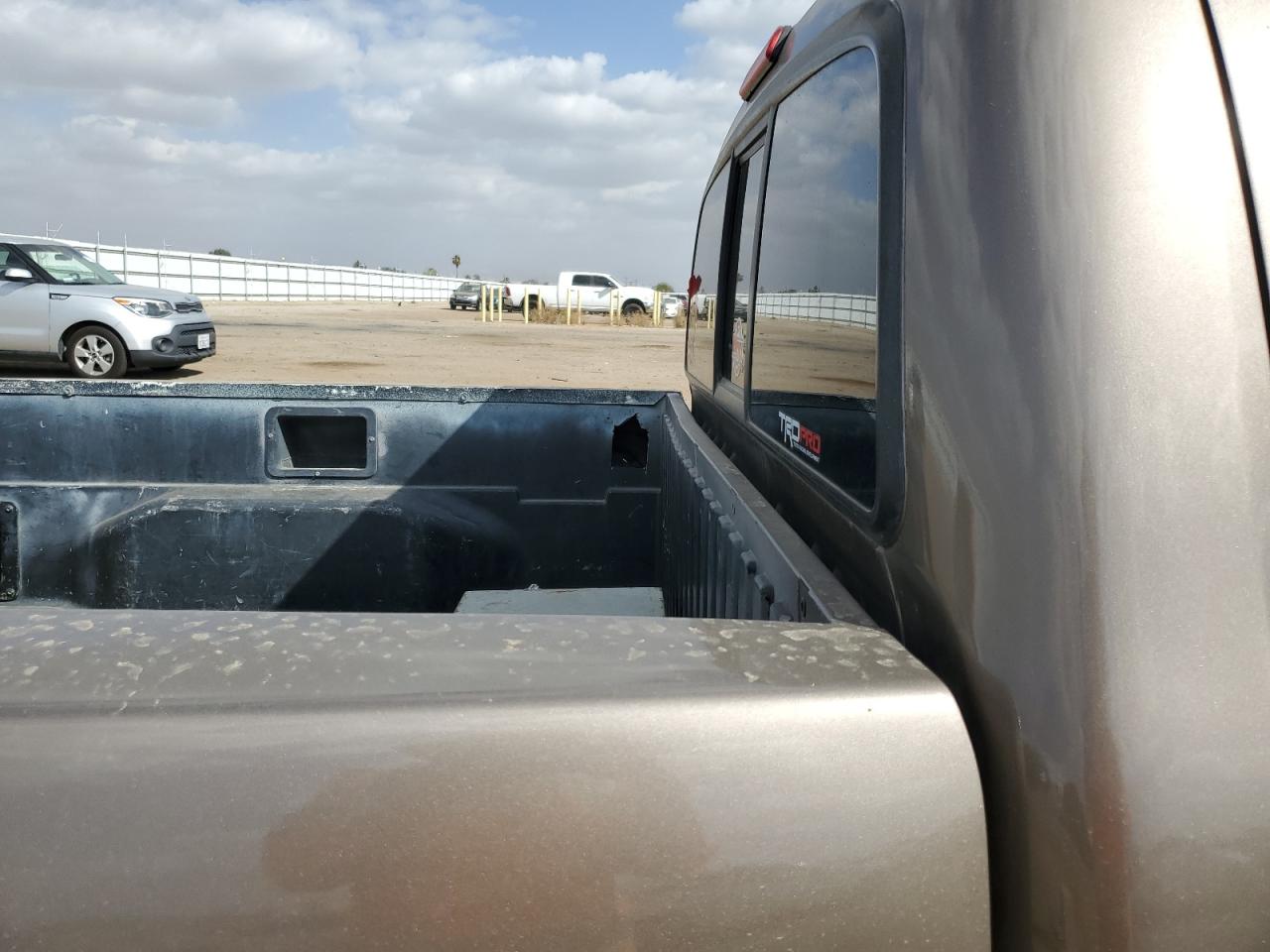 2006 TOYOTA TACOMA PRERUNNER photo 19