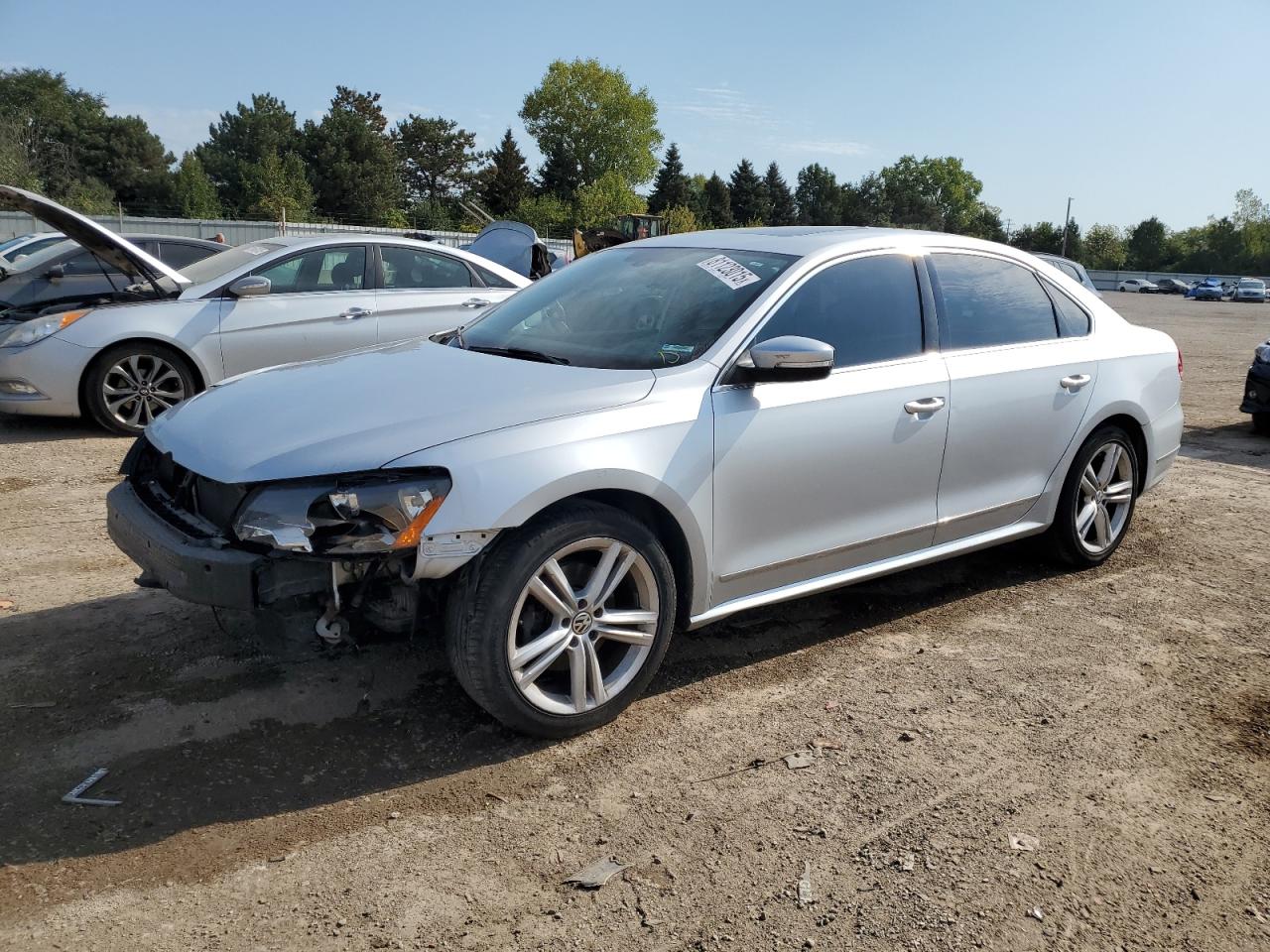 2015 VOLKSWAGEN PASSAT