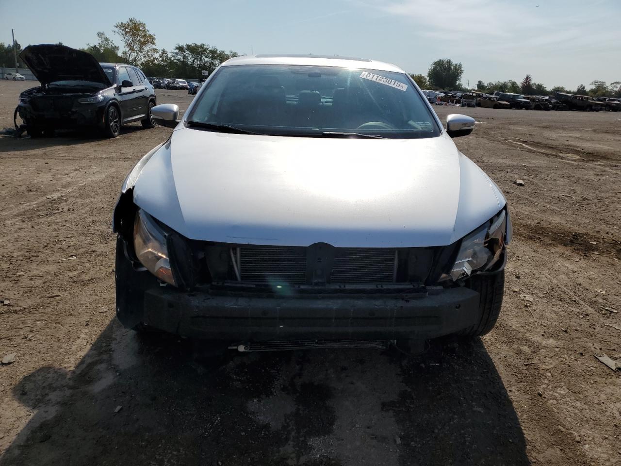 2015 VOLKSWAGEN PASSAT SEL photo 9