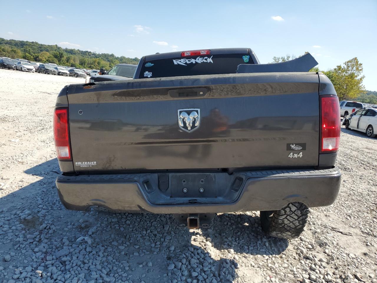2016 RAM 1500 ST photo 6
