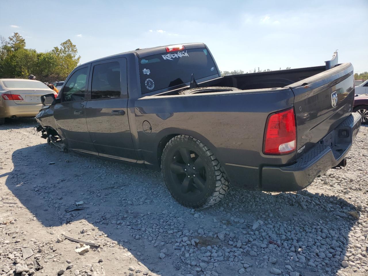 2016 RAM 1500 ST photo 2