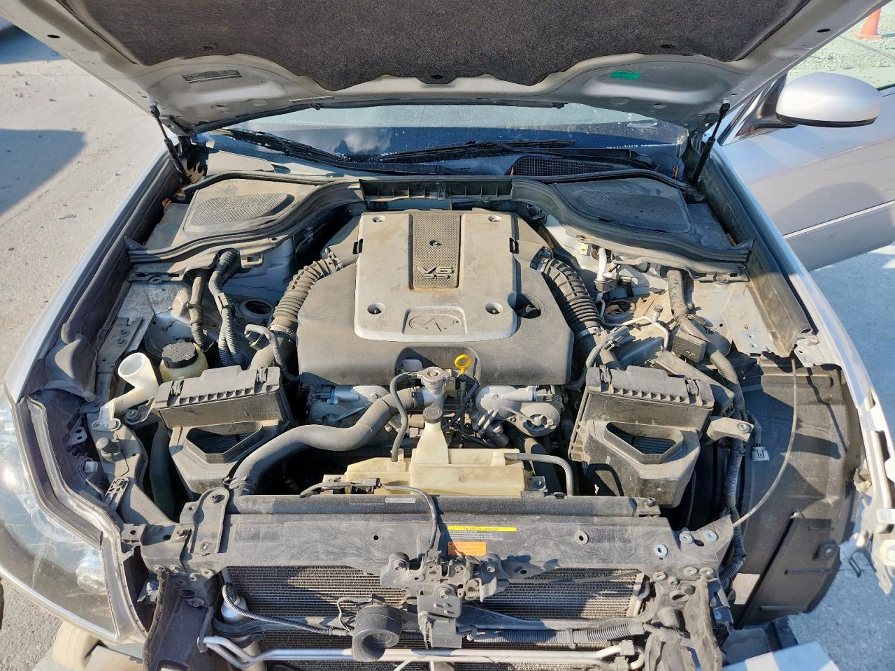 2010 INFINITI M35 BASE photo 31