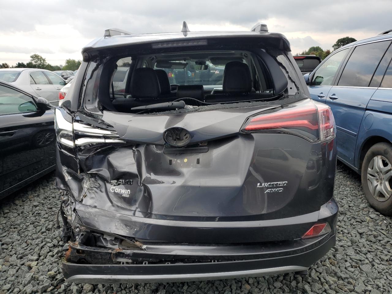 2018 TOYOTA RAV4 LIMITED photo 6