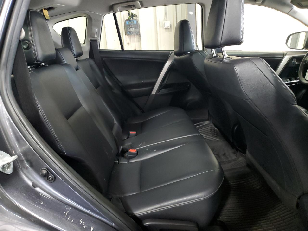 2018 TOYOTA RAV4 LIMITED photo 11