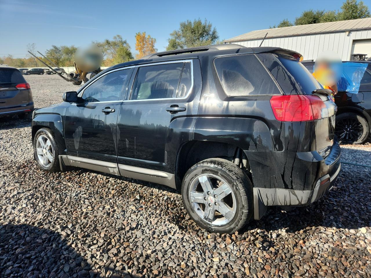2013 GMC TERRAIN SLE photo 2