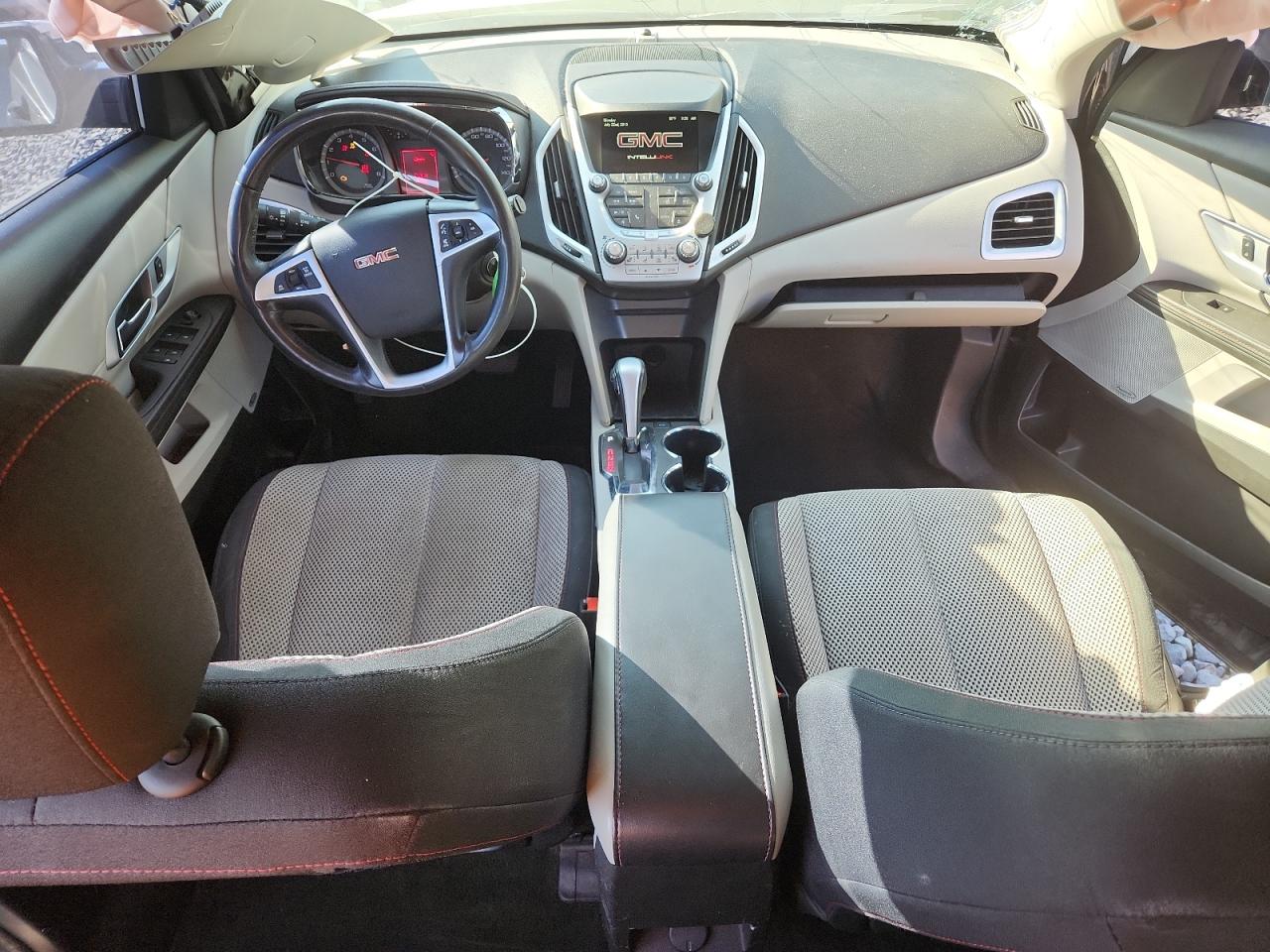 2013 GMC TERRAIN SLE photo 8