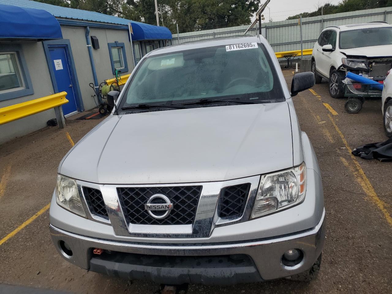 2011 NISSAN FRONTIER S photo 13