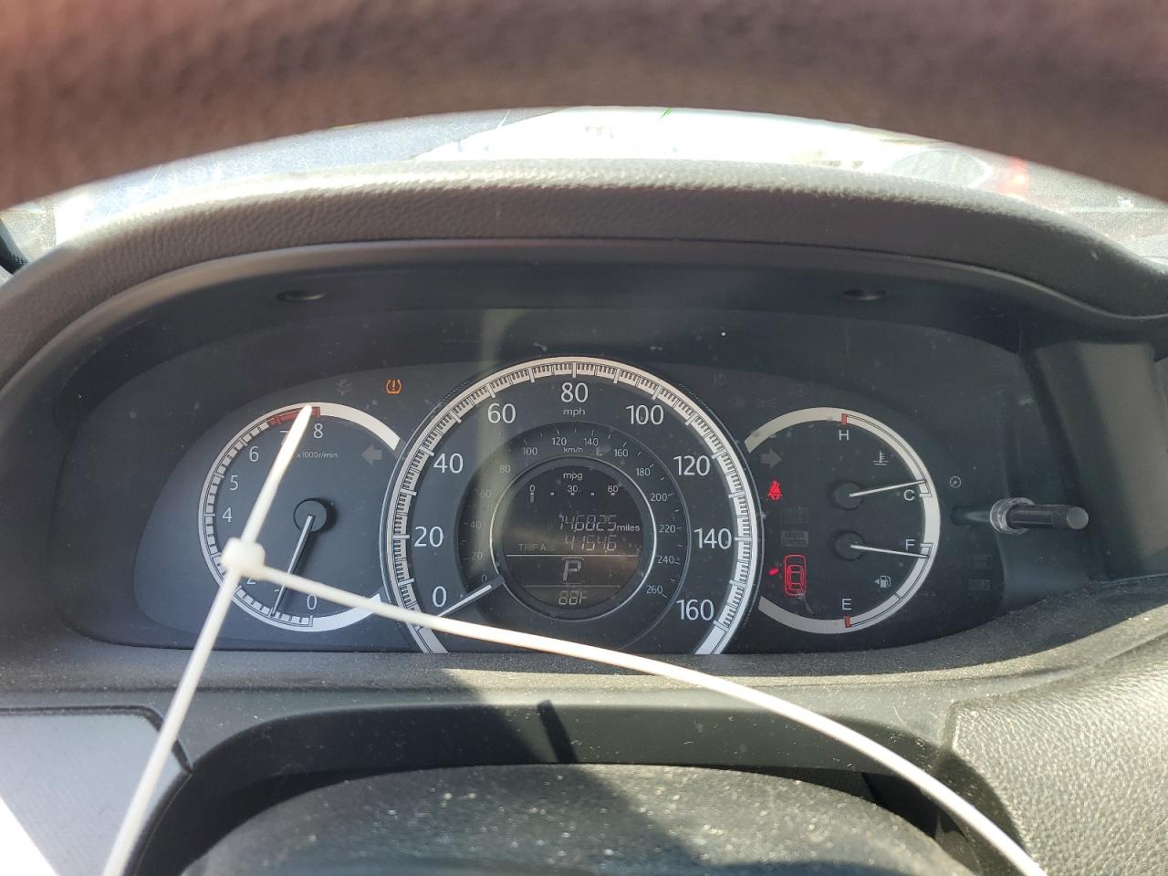 2014 HONDA ACCORD LX photo 25