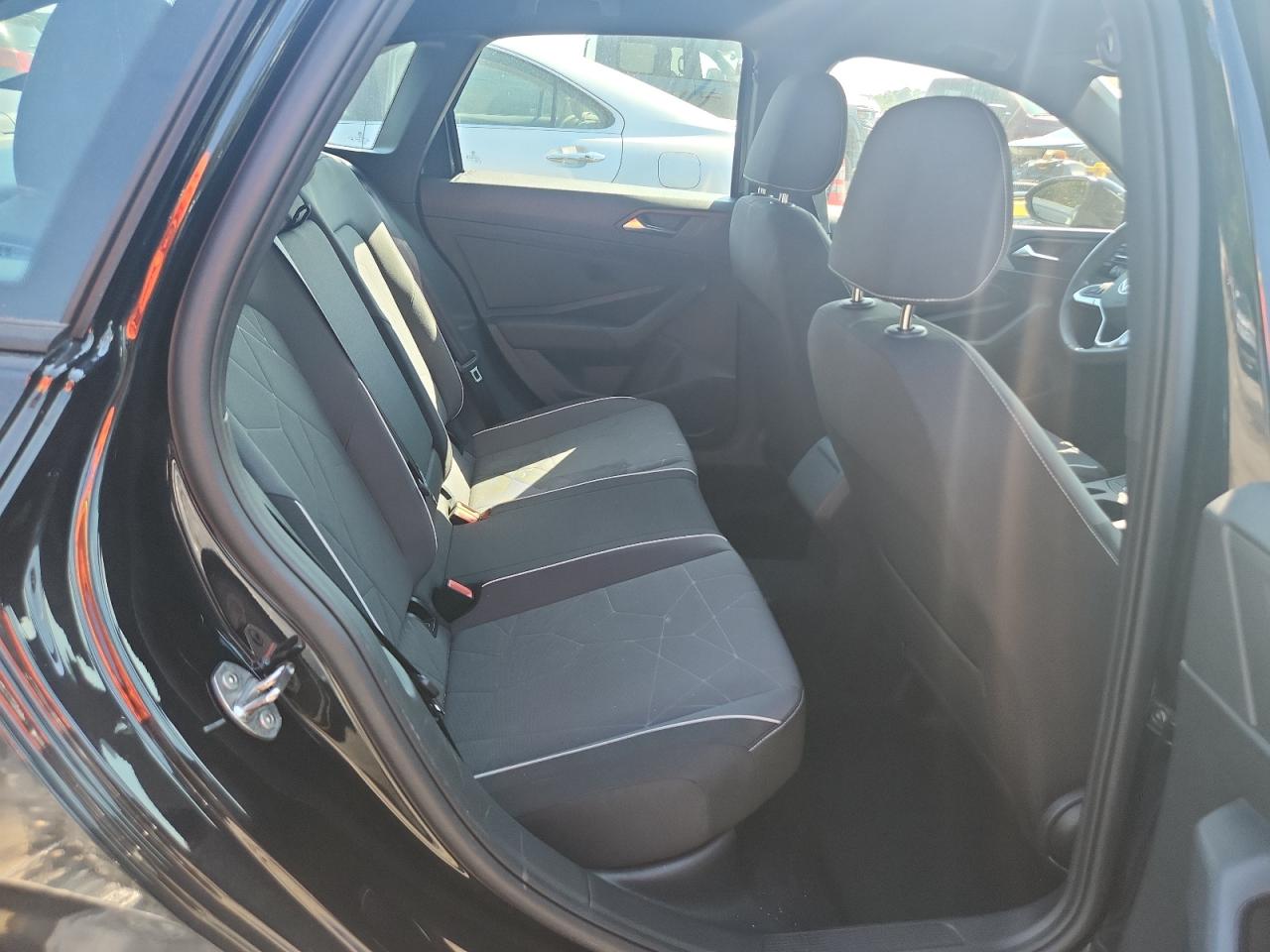 2025 VOLKSWAGEN JETTA SPORT photo 19