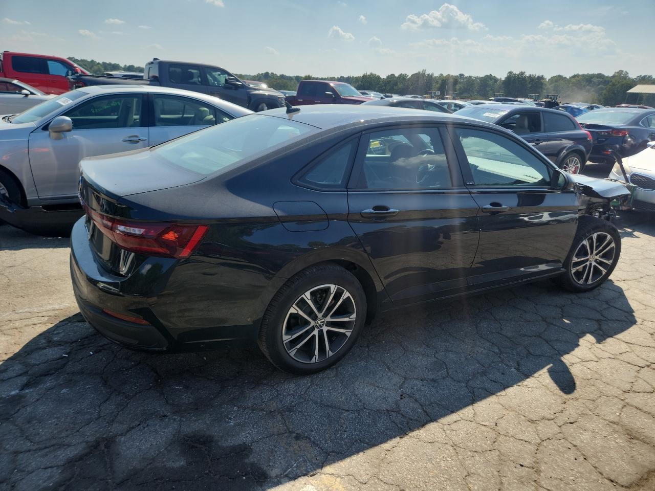 2025 VOLKSWAGEN JETTA SPORT photo 5