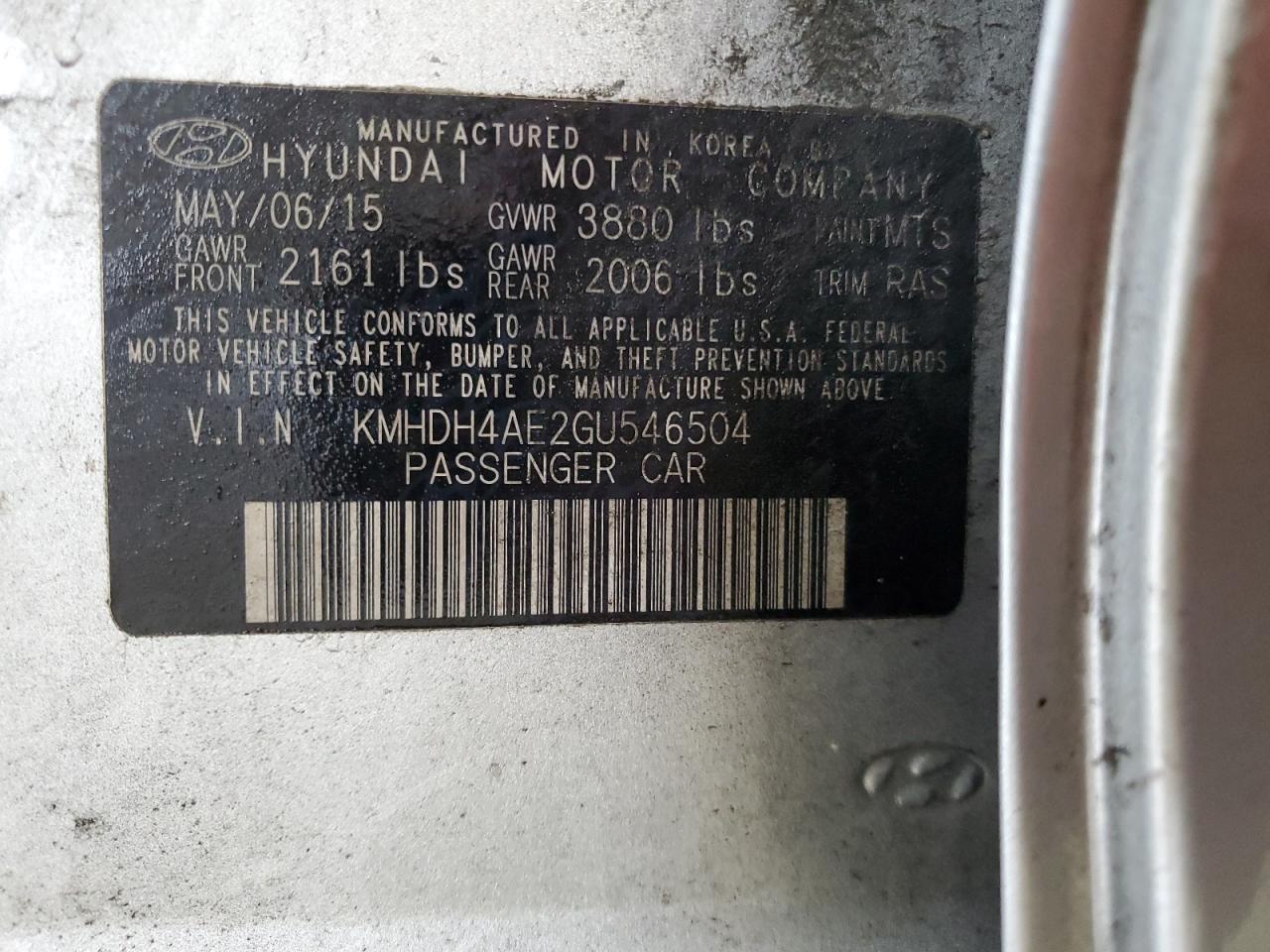 2016 HYUNDAI ELANTRA SE photo 12
