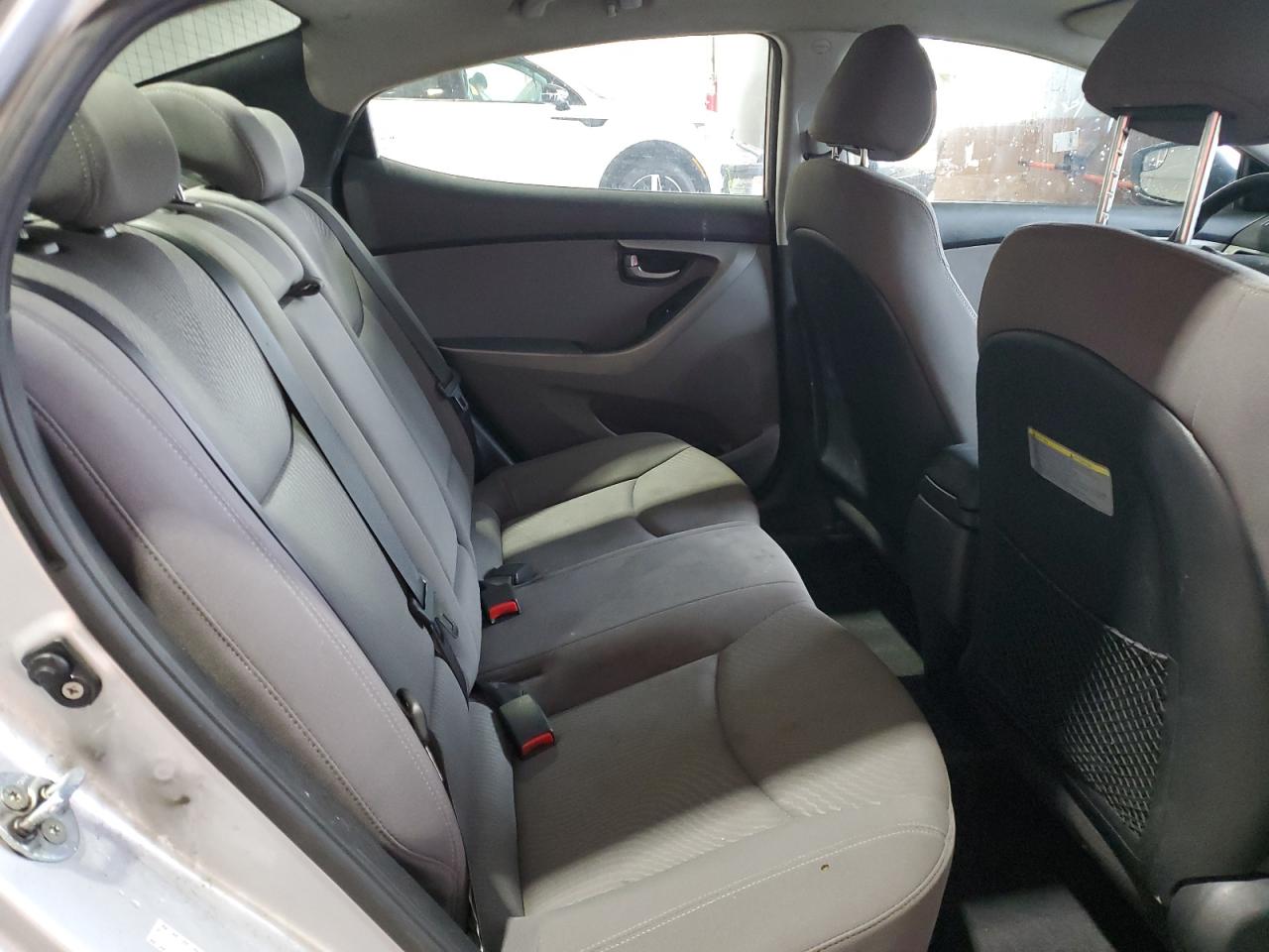 2016 HYUNDAI ELANTRA SE photo 10