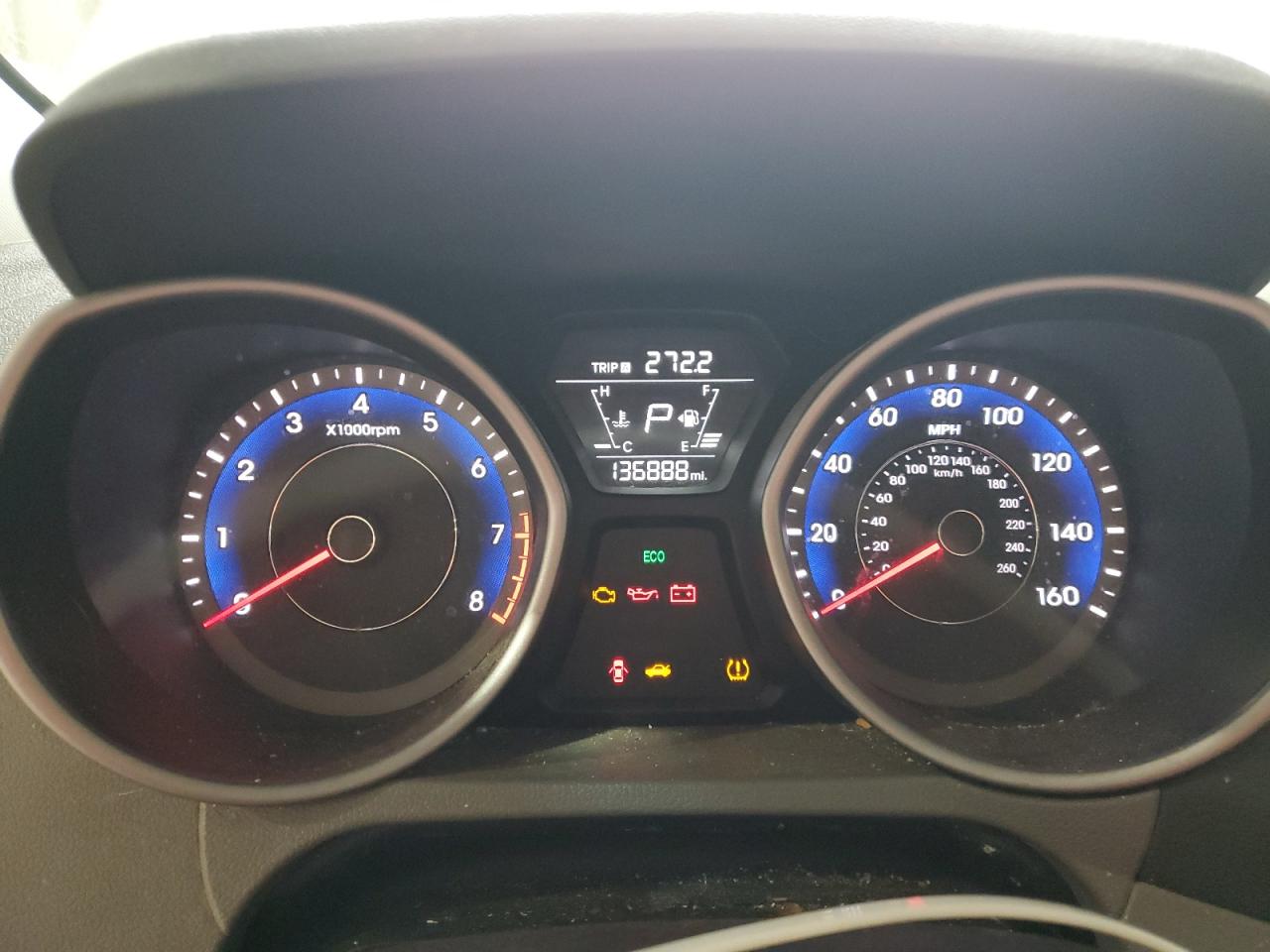 2016 HYUNDAI ELANTRA SE photo 9