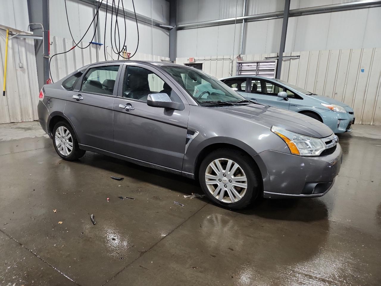 2009 FORD FOCUS SEL photo 4