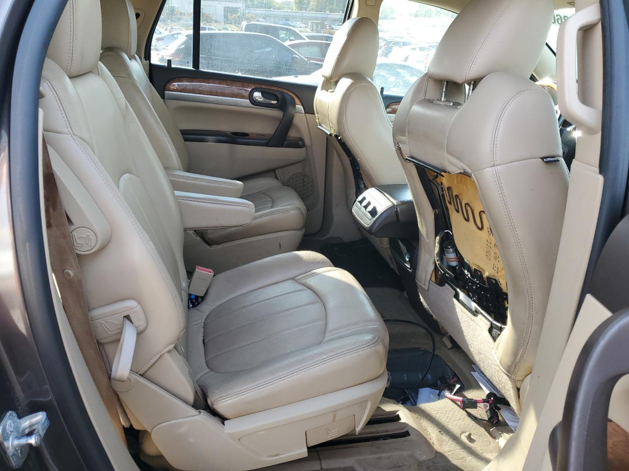 2011 BUICK ENCLAVE CXL photo 21