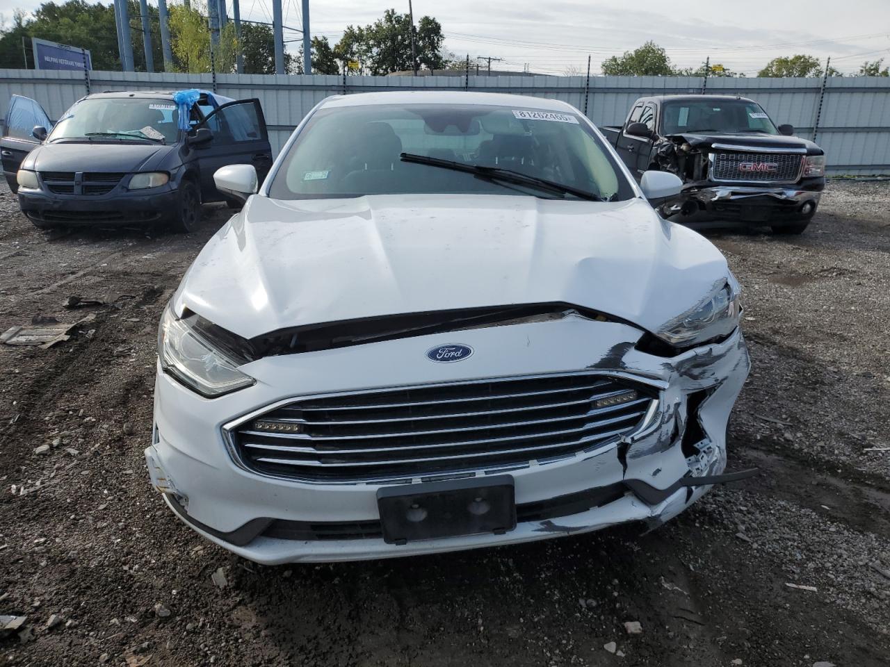 2020 FORD FUSION SE photo 9