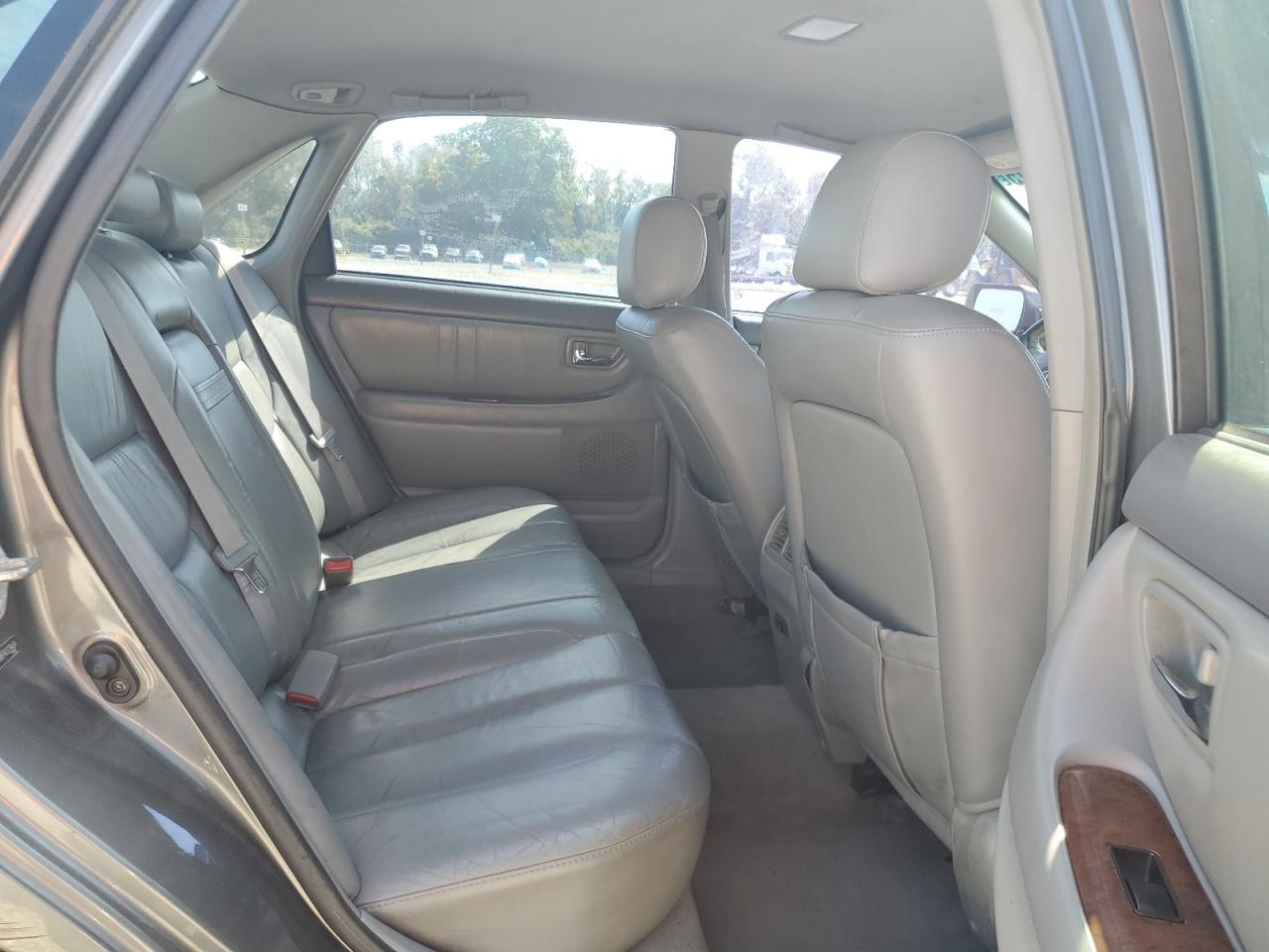 2004 TOYOTA AVALON XL photo 10