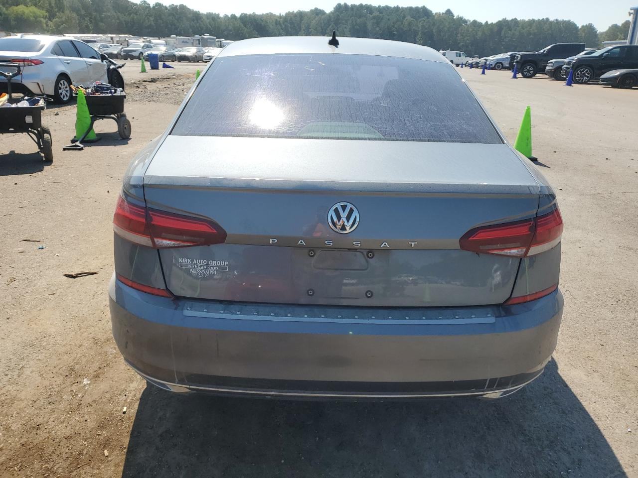 2021 VOLKSWAGEN PASSAT SE photo 6