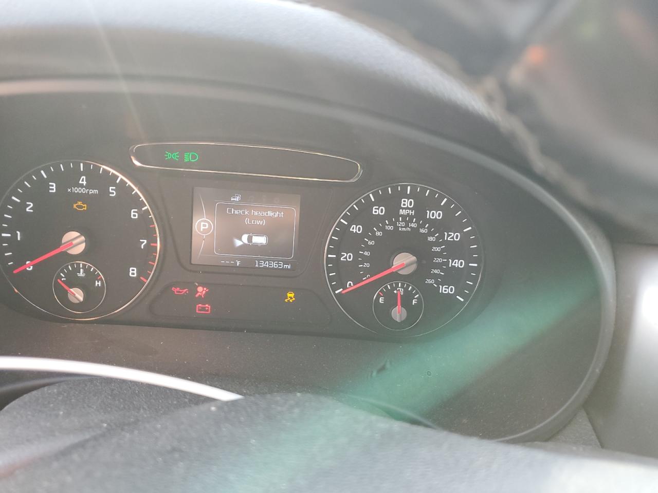 2017 KIA SORENTO LX photo 17