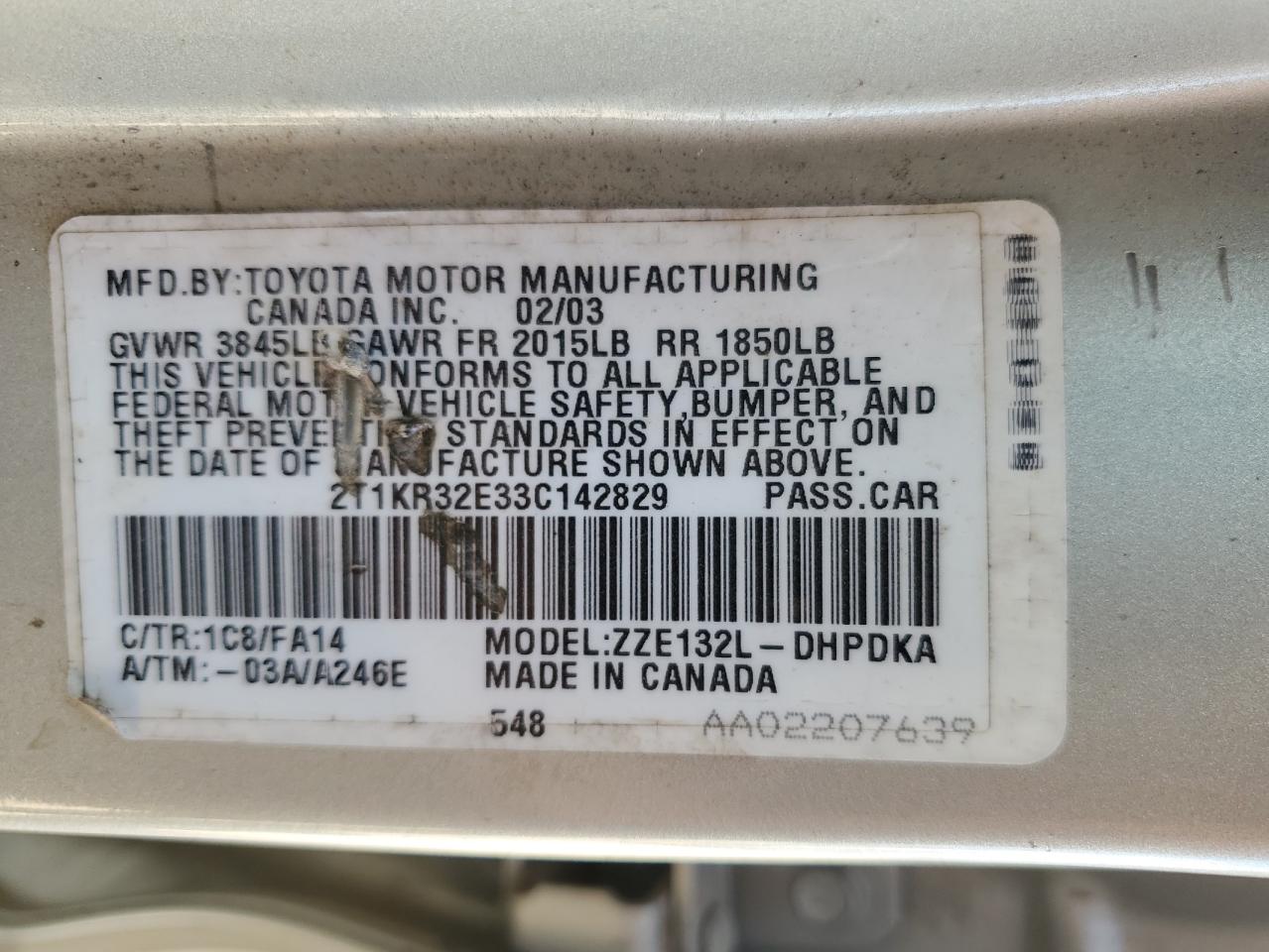 2003 TOYOTA COROLLA MATRIX XR photo 23