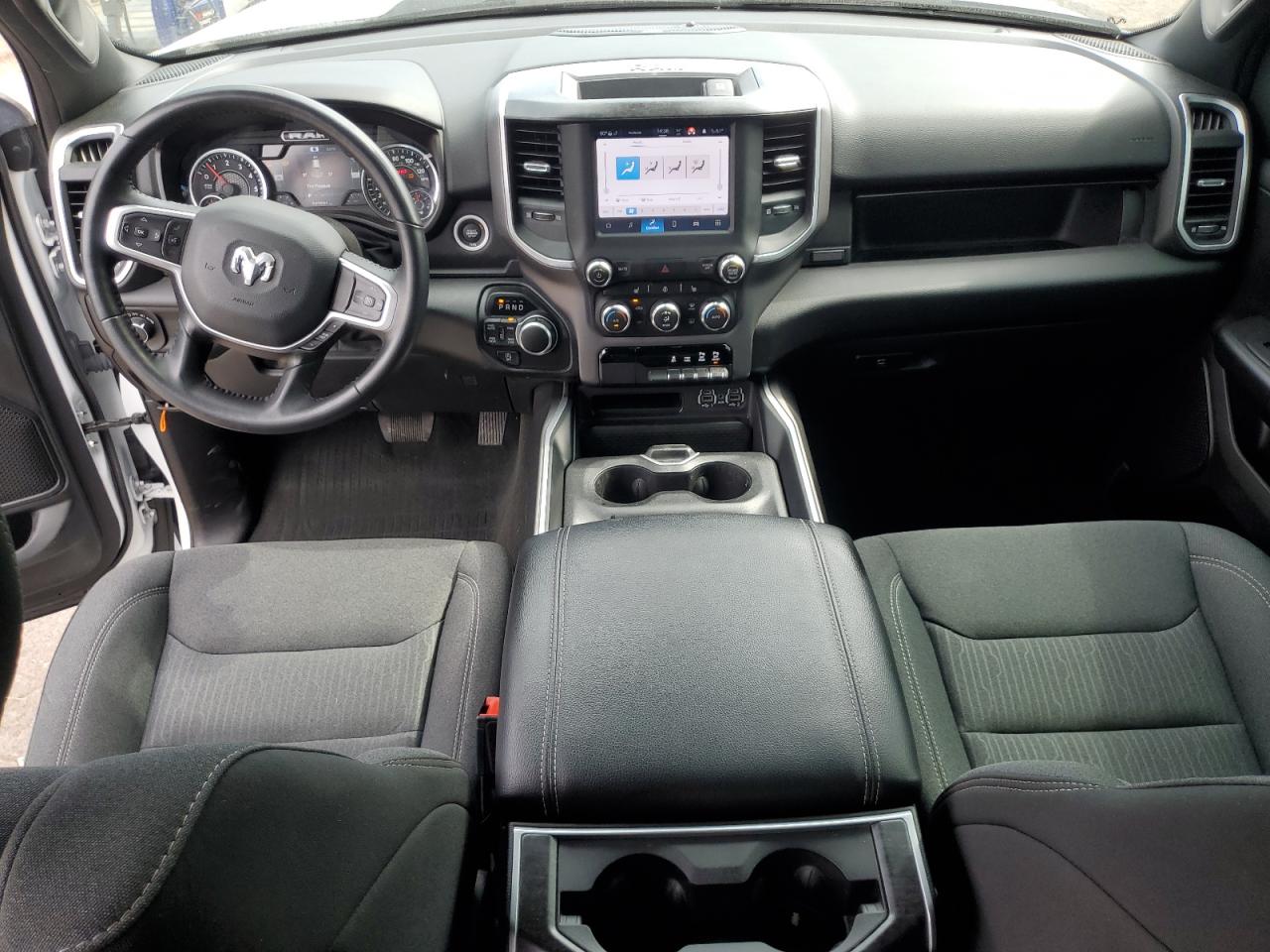 2023 RAM 1500 BIG HORN photo 8
