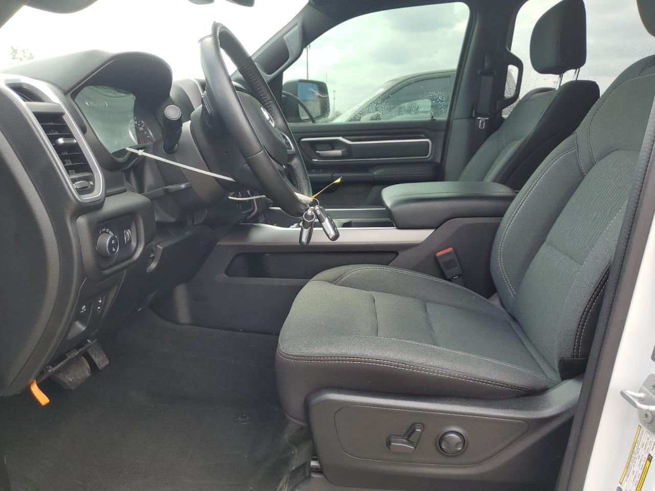 2023 RAM 1500 BIG HORN photo 7