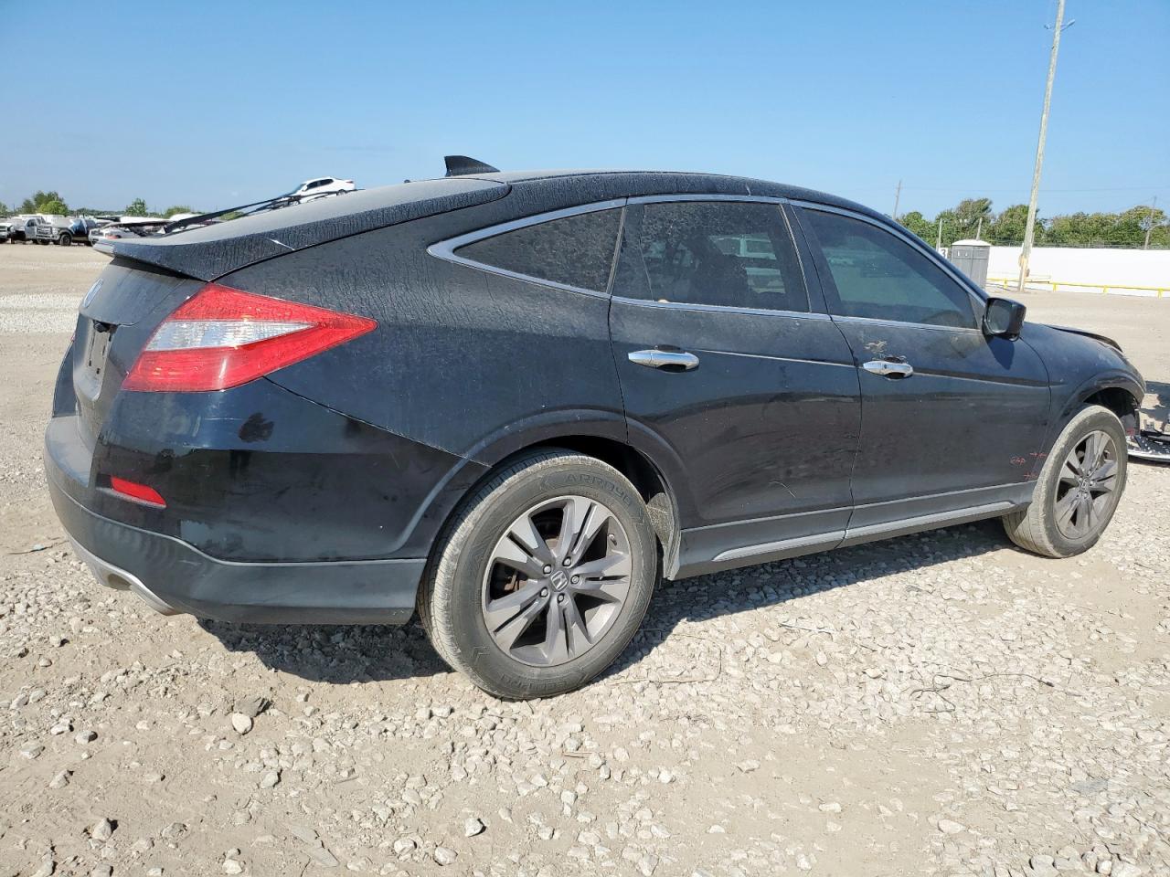 2014 HONDA CROSSTOUR EXL photo 3