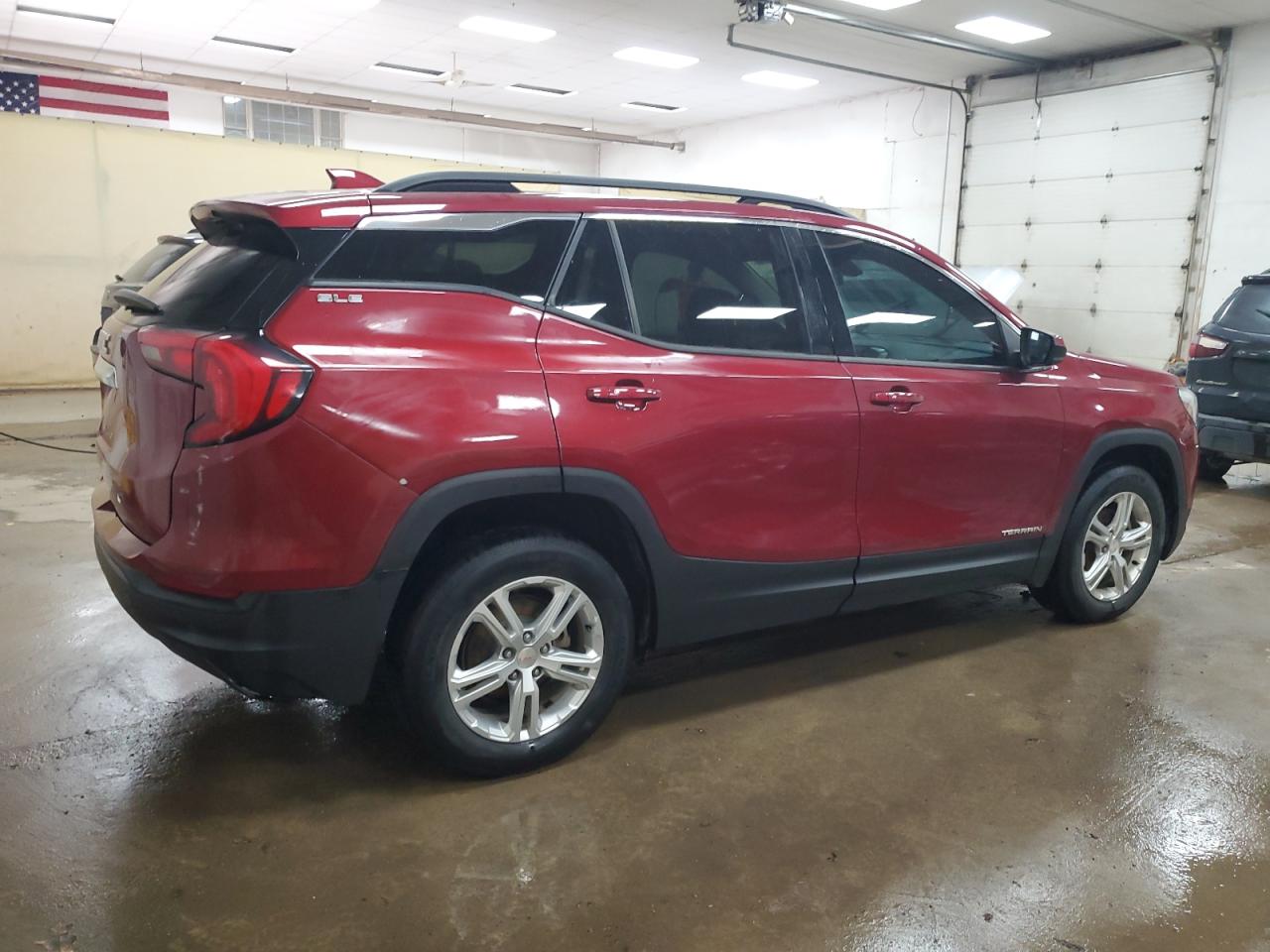 2018 GMC TERRAIN SLE photo 5