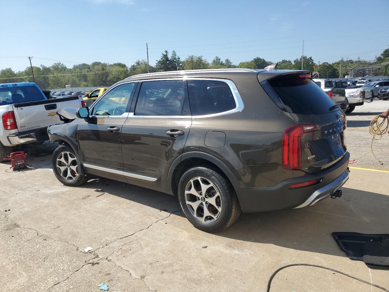 2021 KIA TELLURIDE EX photo 2