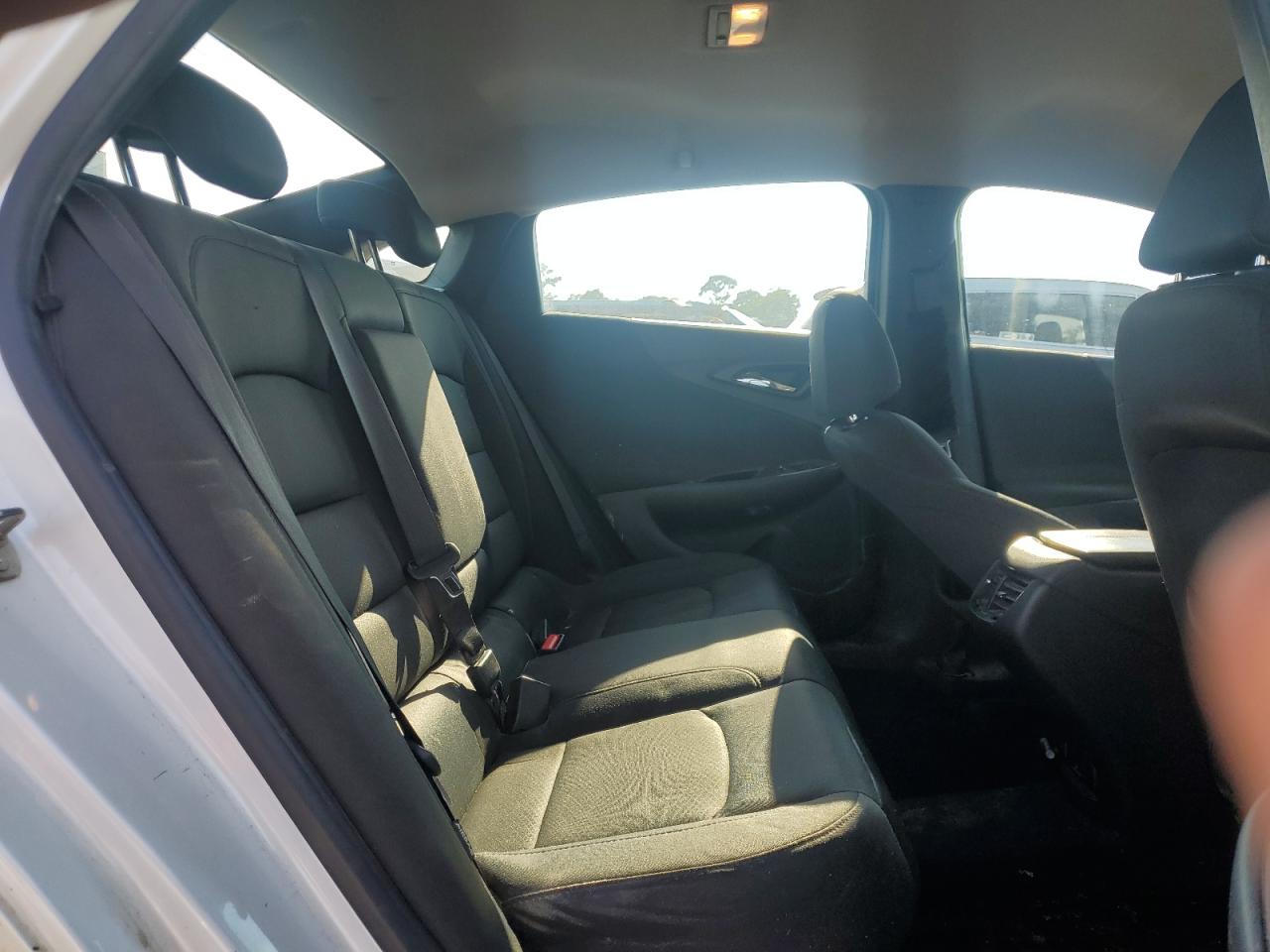 2016 CHEVROLET MALIBU LT photo 10