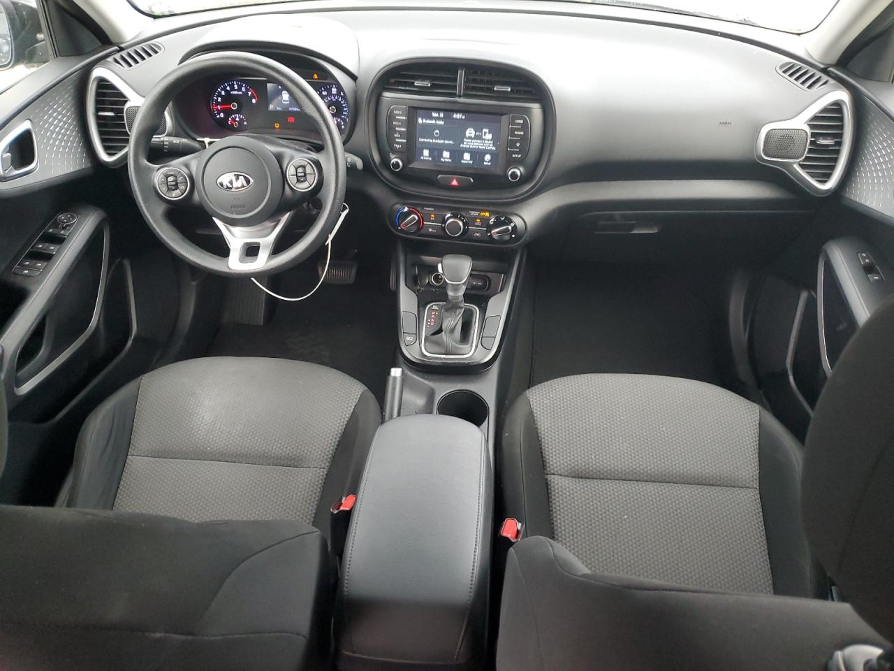 2020 KIA SOUL LX photo 8