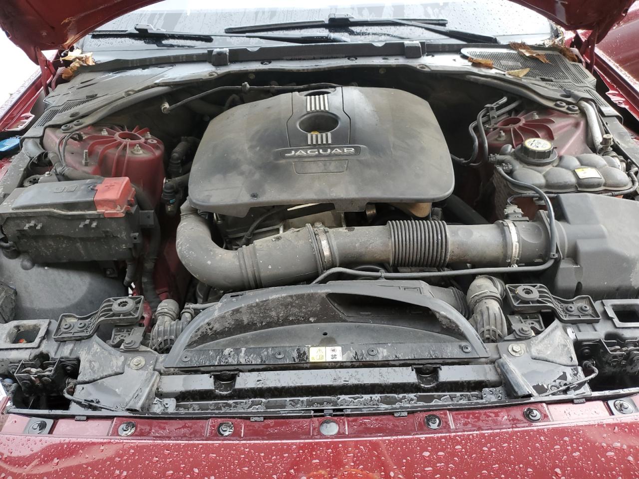 2017 JAGUAR XE photo 21