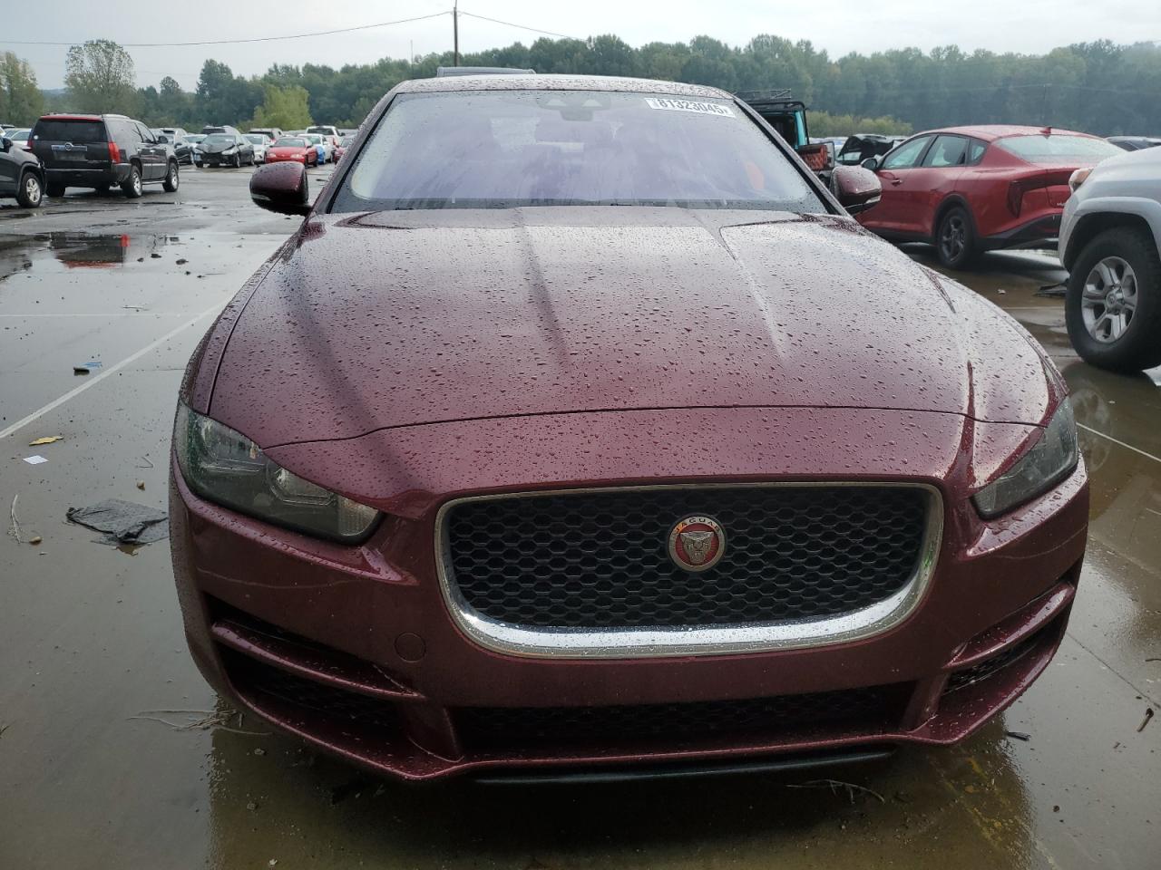 2017 JAGUAR XE photo 9