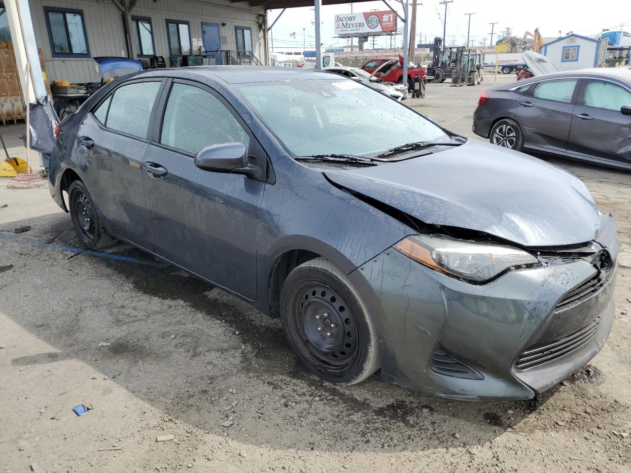 2019 TOYOTA COROLLA photo 4