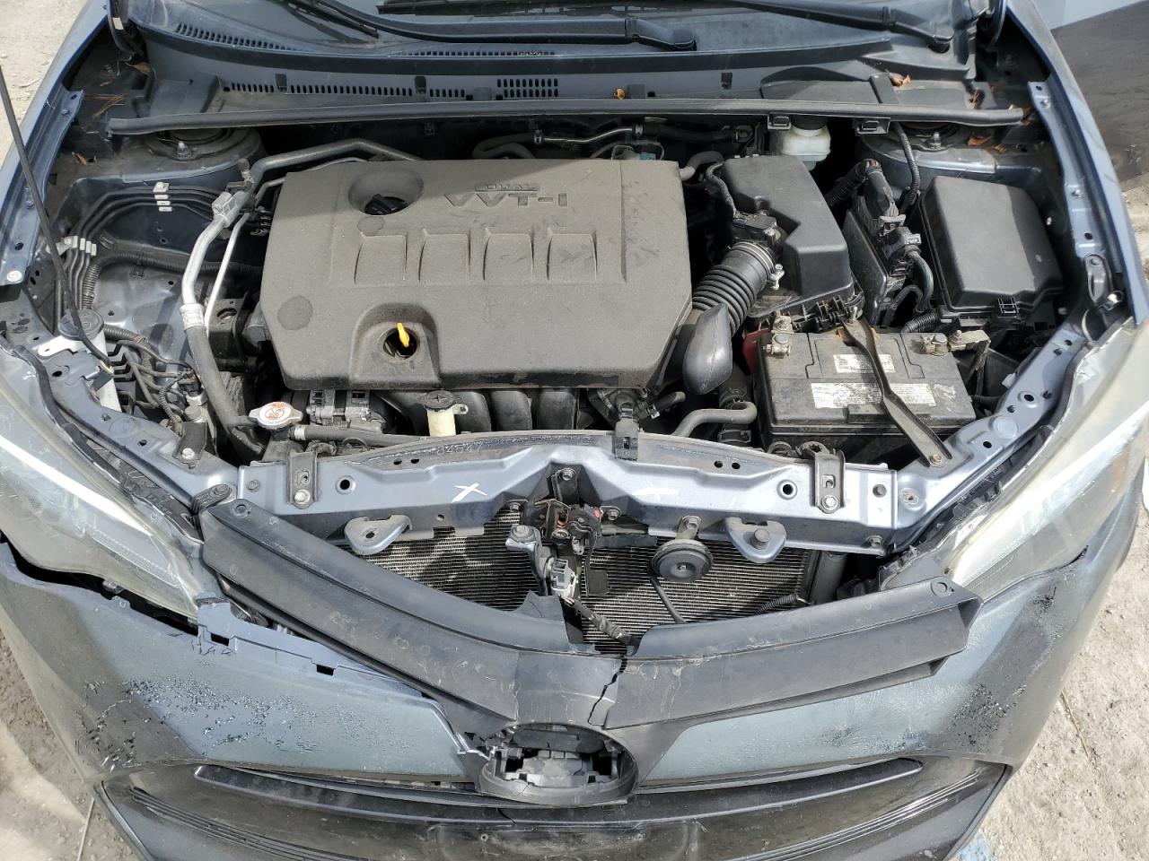 2019 TOYOTA COROLLA photo 11