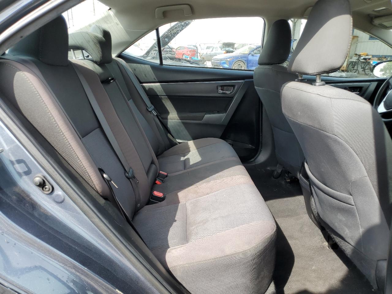 2019 TOYOTA COROLLA photo 10