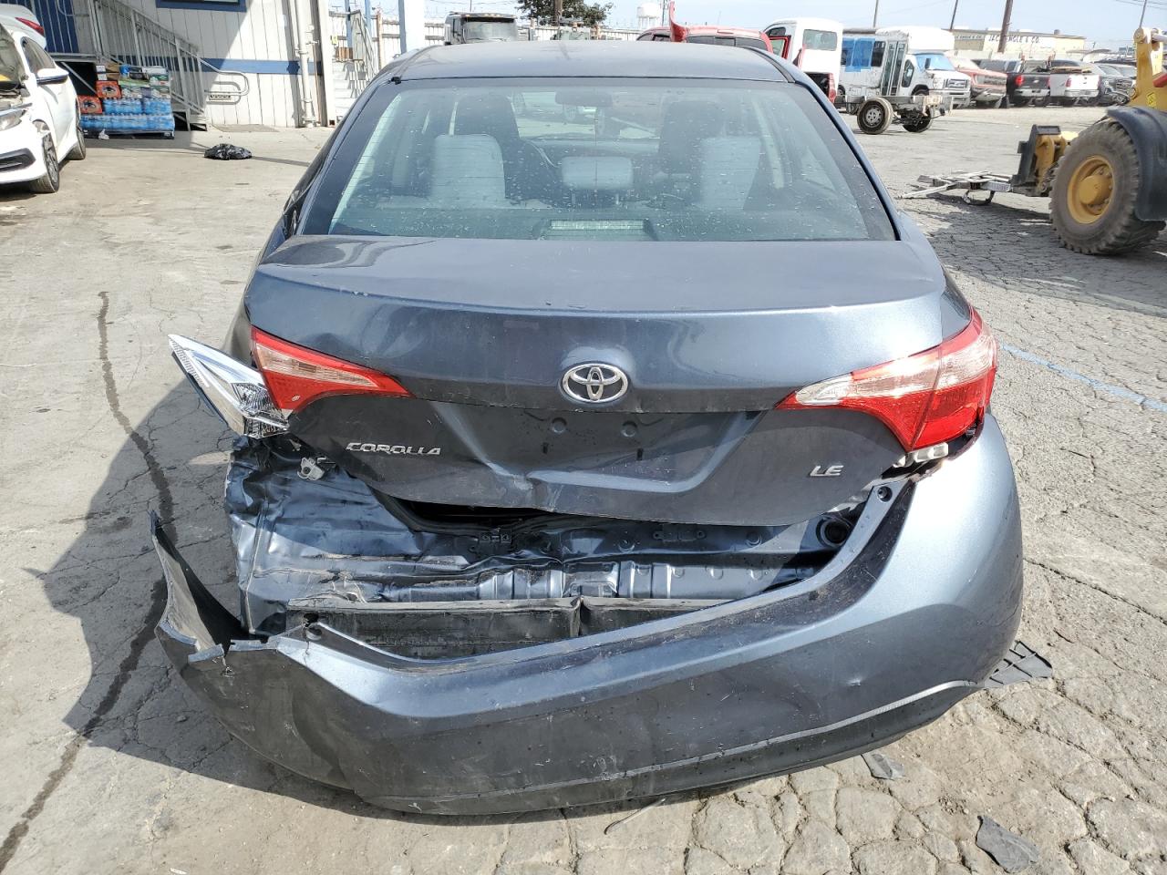 2019 TOYOTA COROLLA photo 6