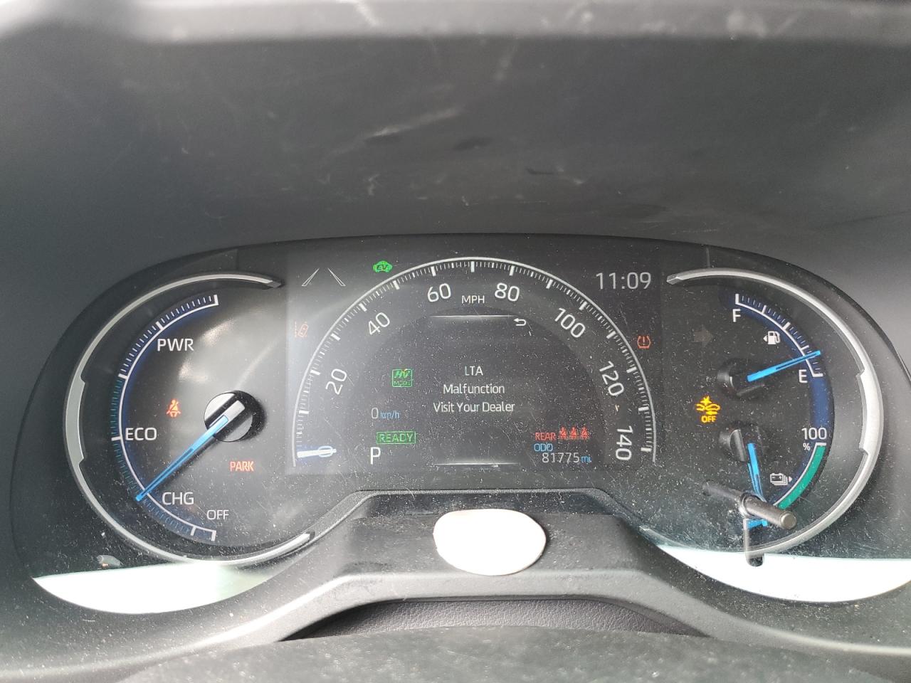 2021 TOYOTA RAV4 PRIME XSE photo 9
