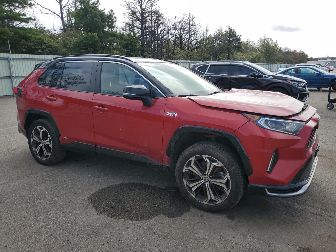 2021 TOYOTA RAV4 PRIME XSE photo 4