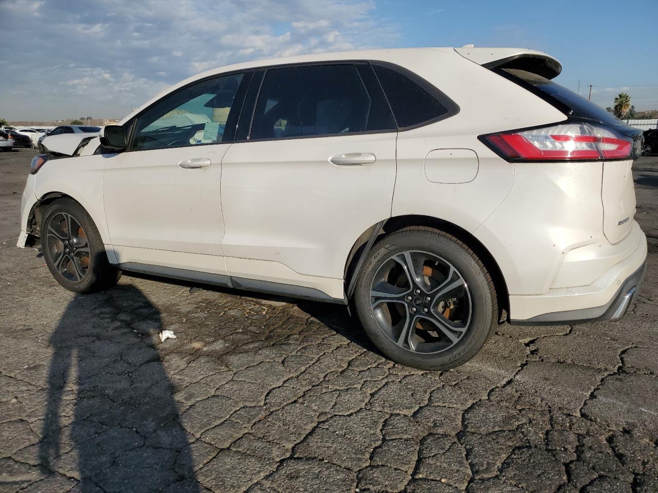2019 FORD EDGE photo 3