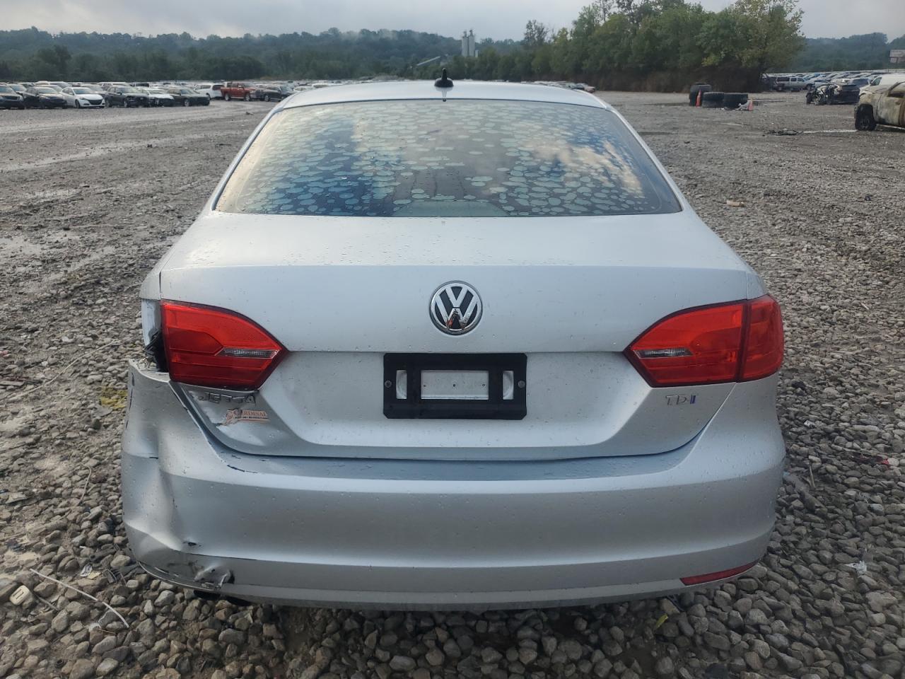 2014 VOLKSWAGEN JETTA TDI photo 16