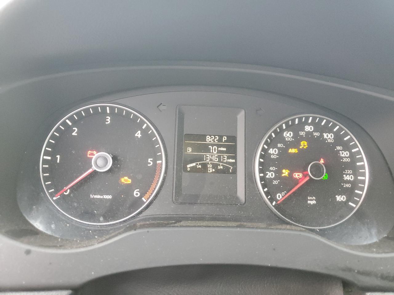 2014 VOLKSWAGEN JETTA TDI photo 25
