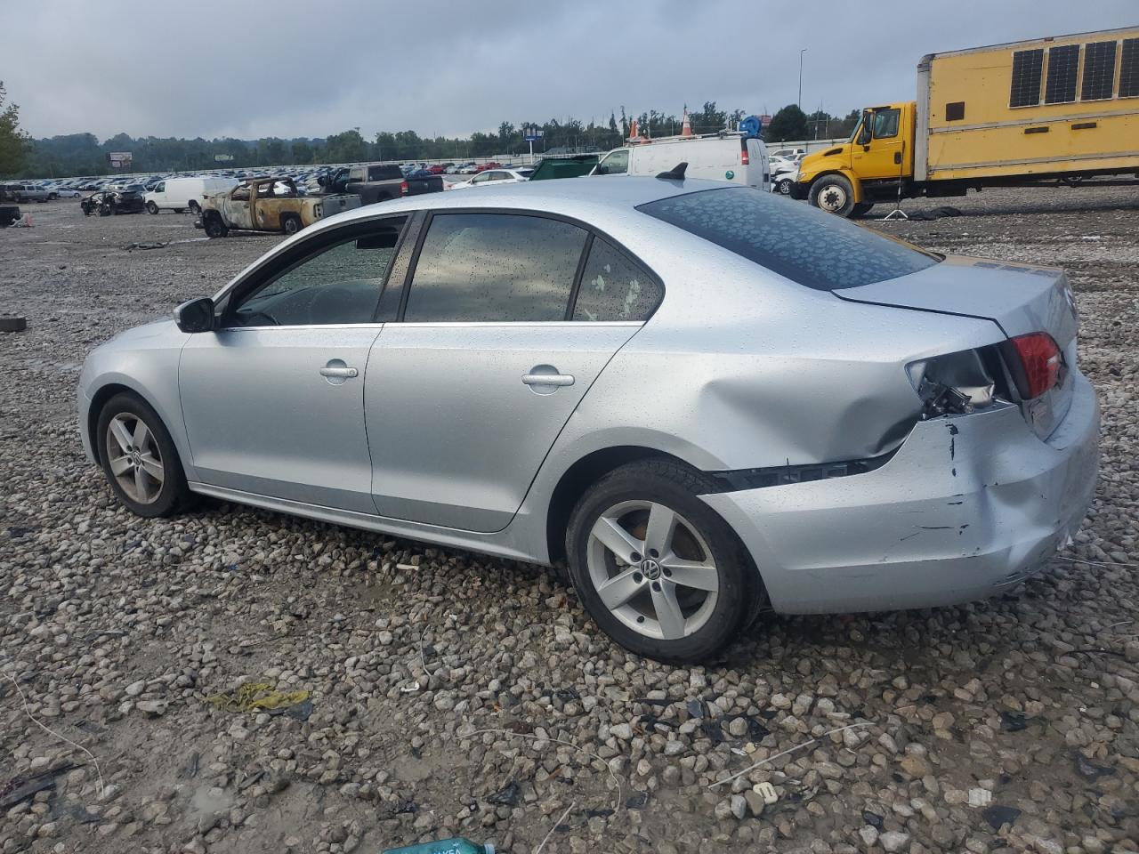 2014 VOLKSWAGEN JETTA TDI photo 4