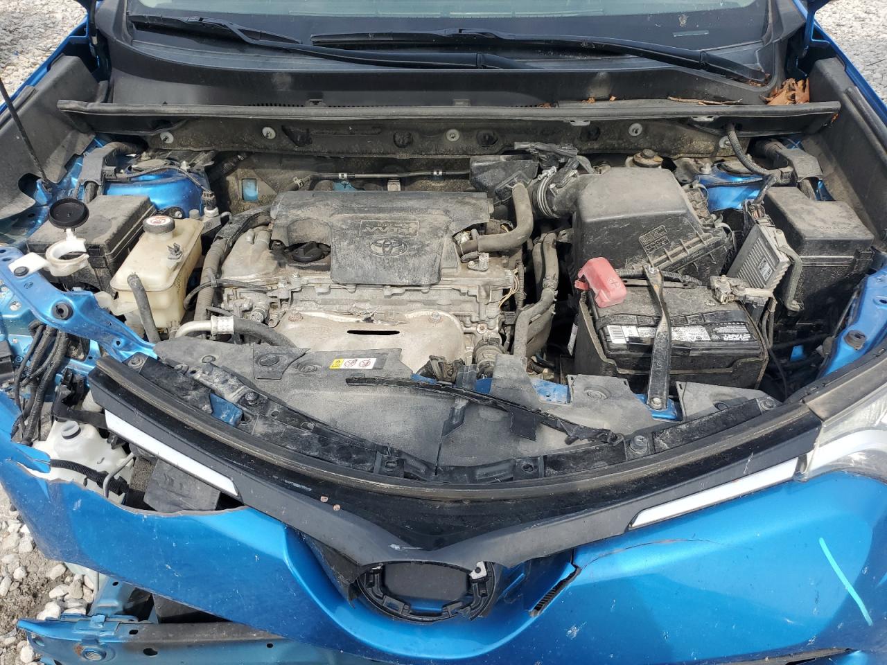 2018 TOYOTA RAV4 LE photo 12