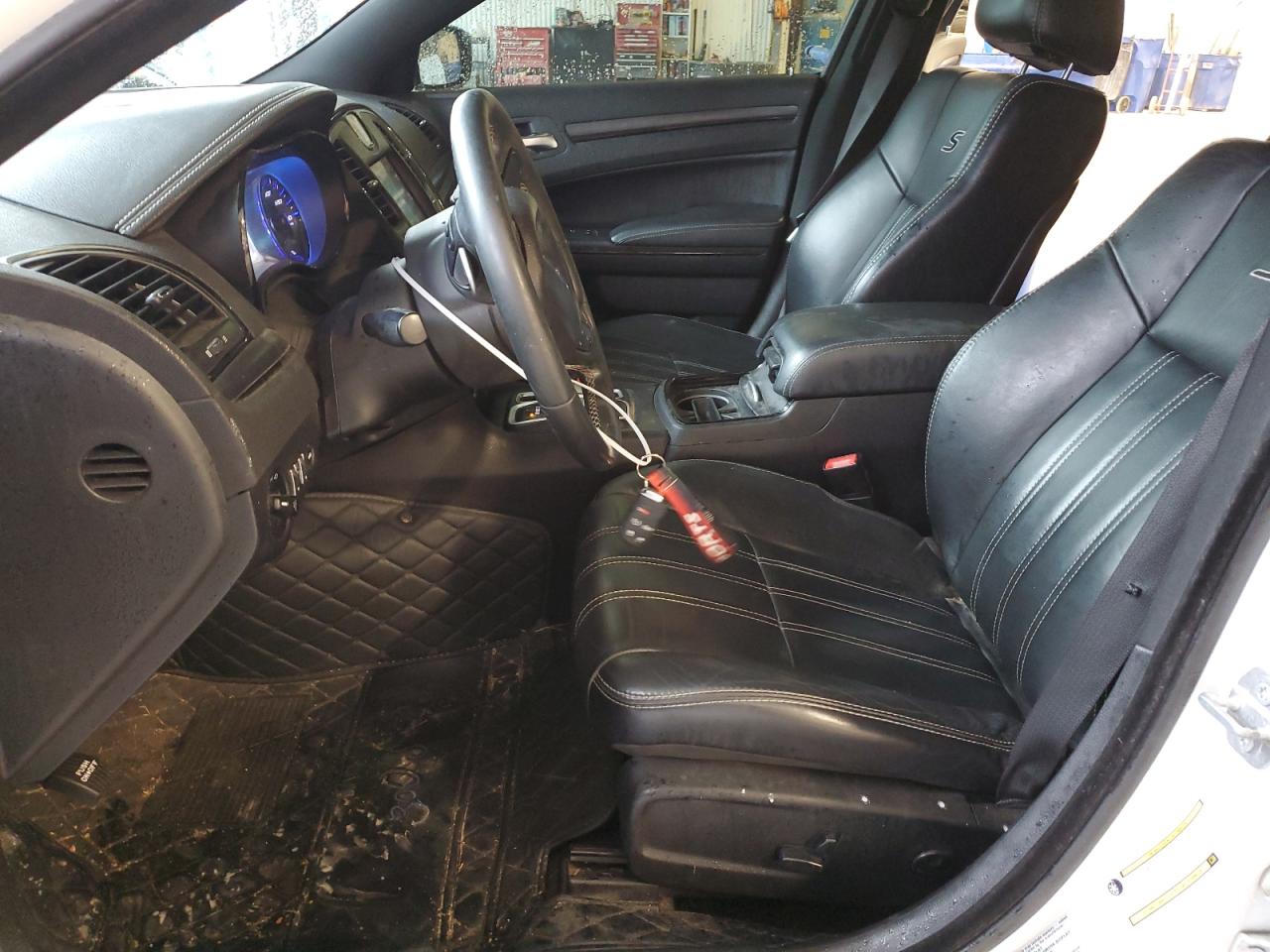 2015 CHRYSLER 300 S photo 7