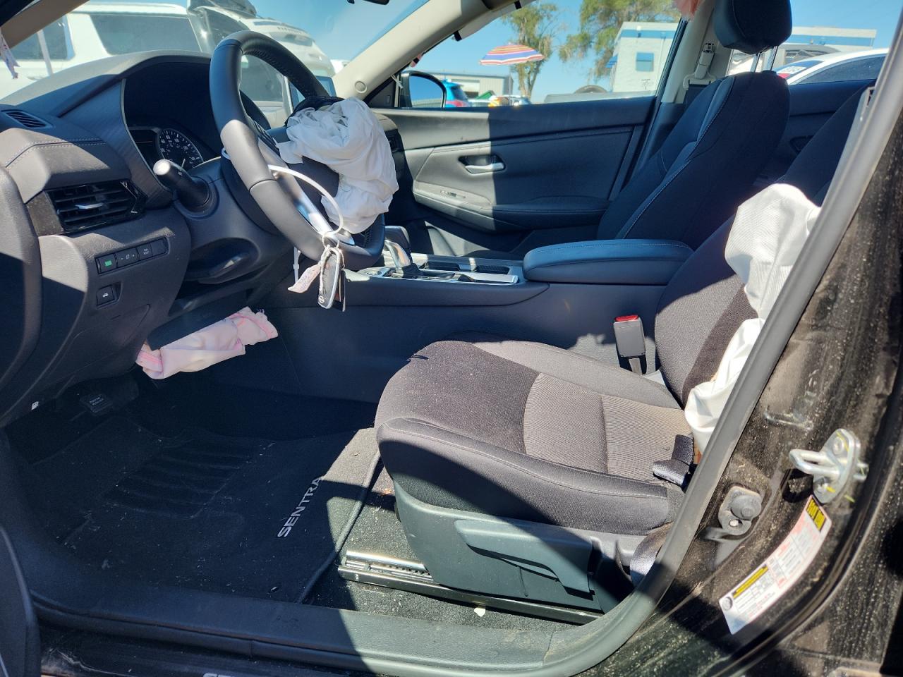 2025 NISSAN SENTRA SV photo 13
