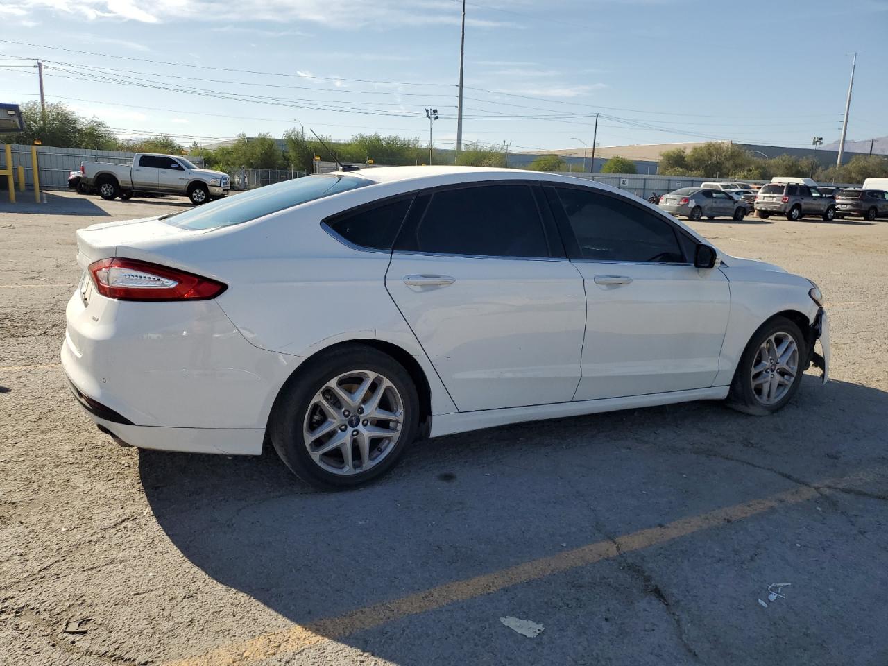 2016 FORD FUSION SE photo 7