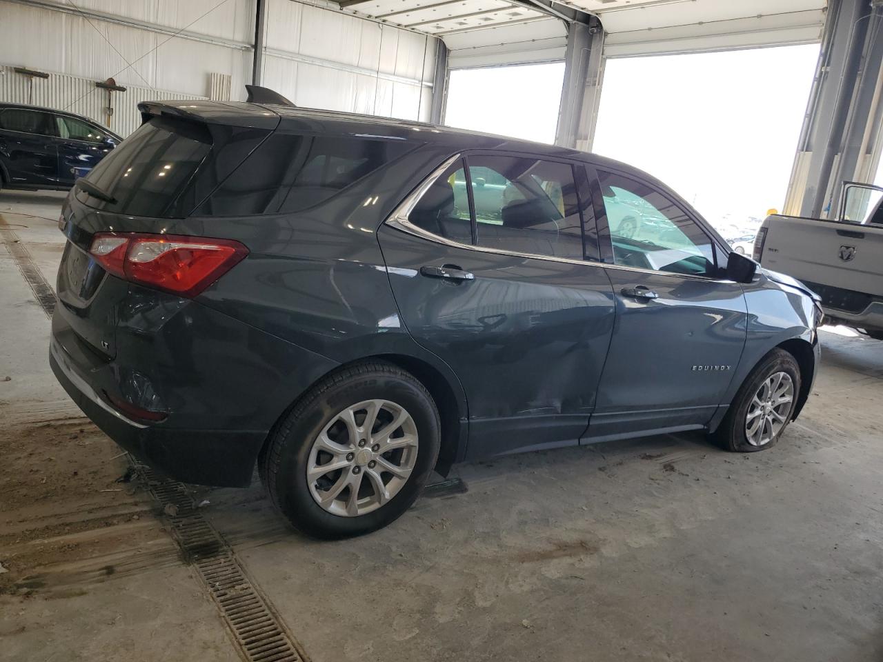 2018 CHEVROLET EQUINOX LT photo 5