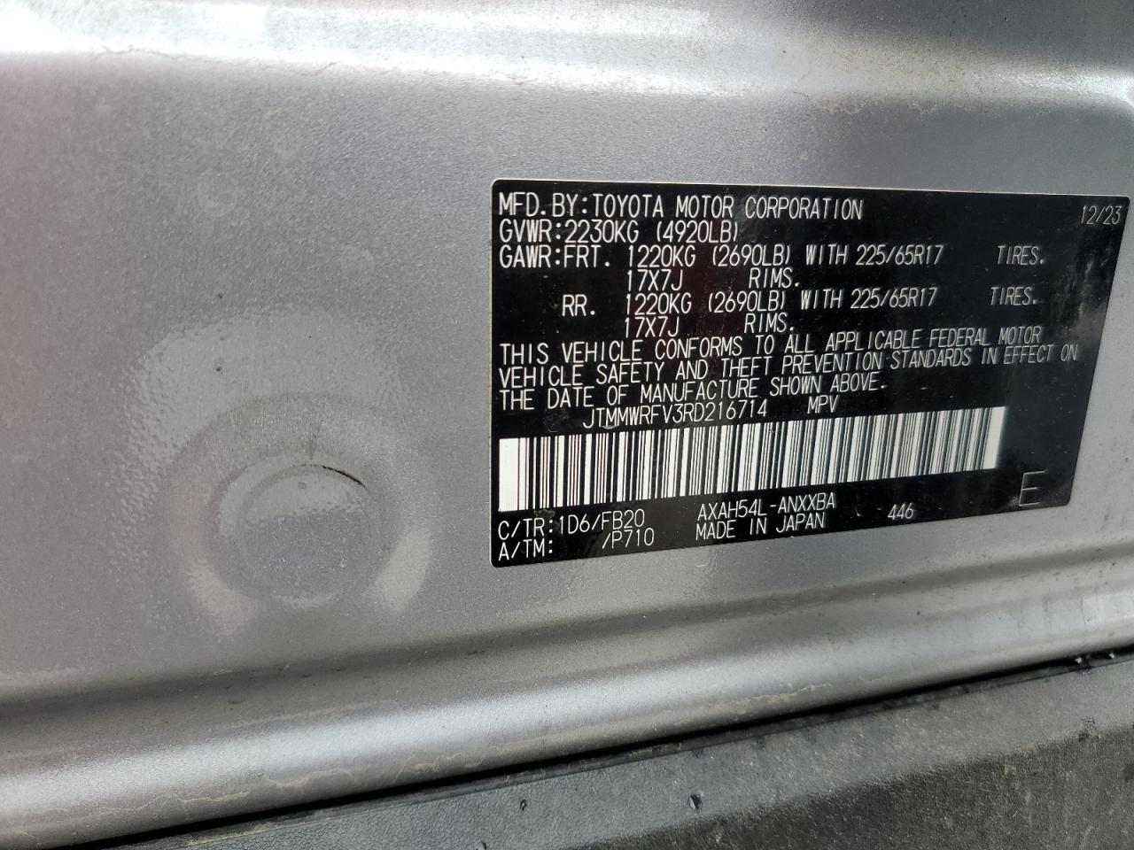 2024 TOYOTA RAV4 LE photo 14